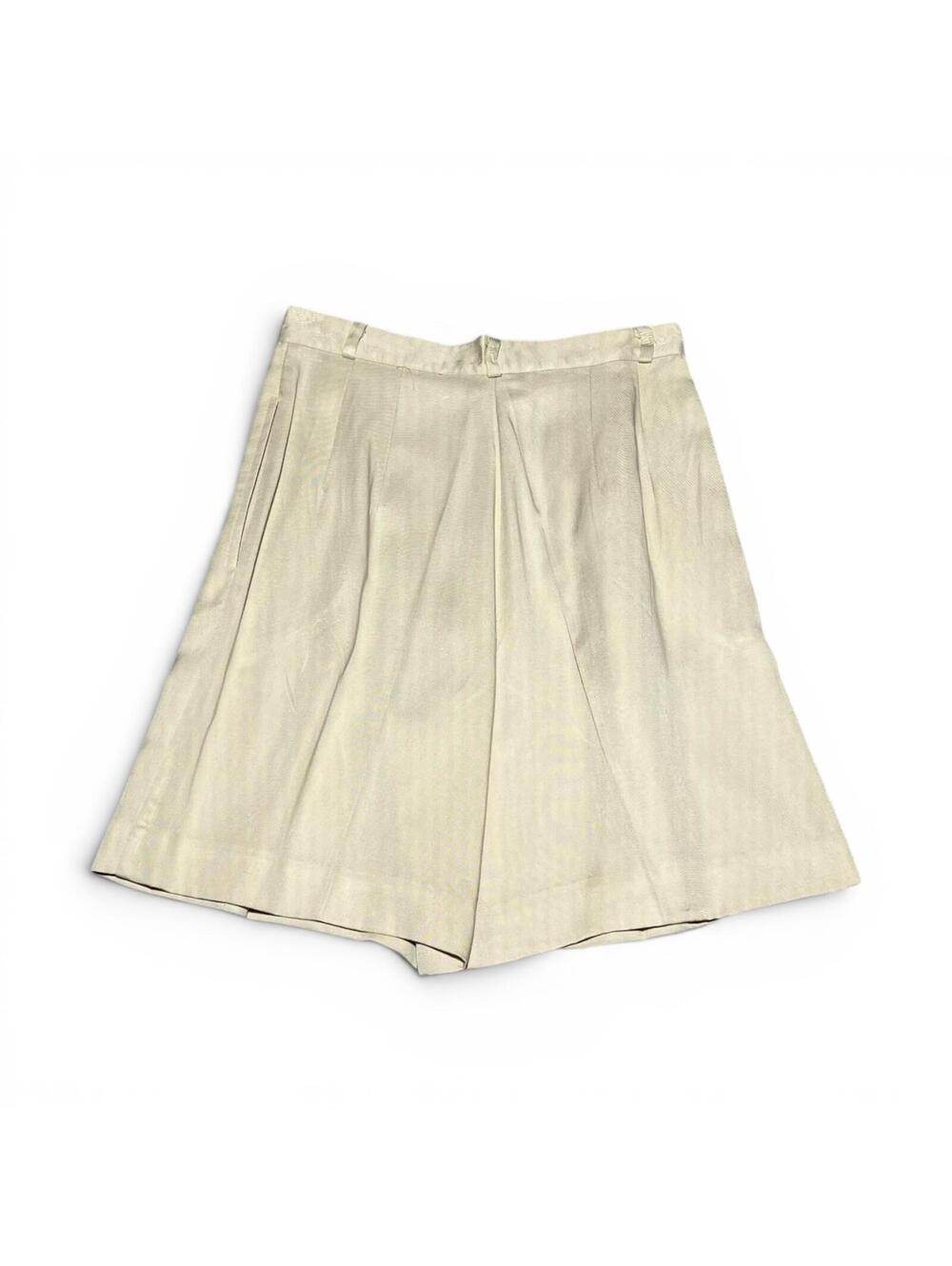 Vintage Talbots Cream Shorts High Waisted Pleated Tencel Size 4P - Picture 2 of 4